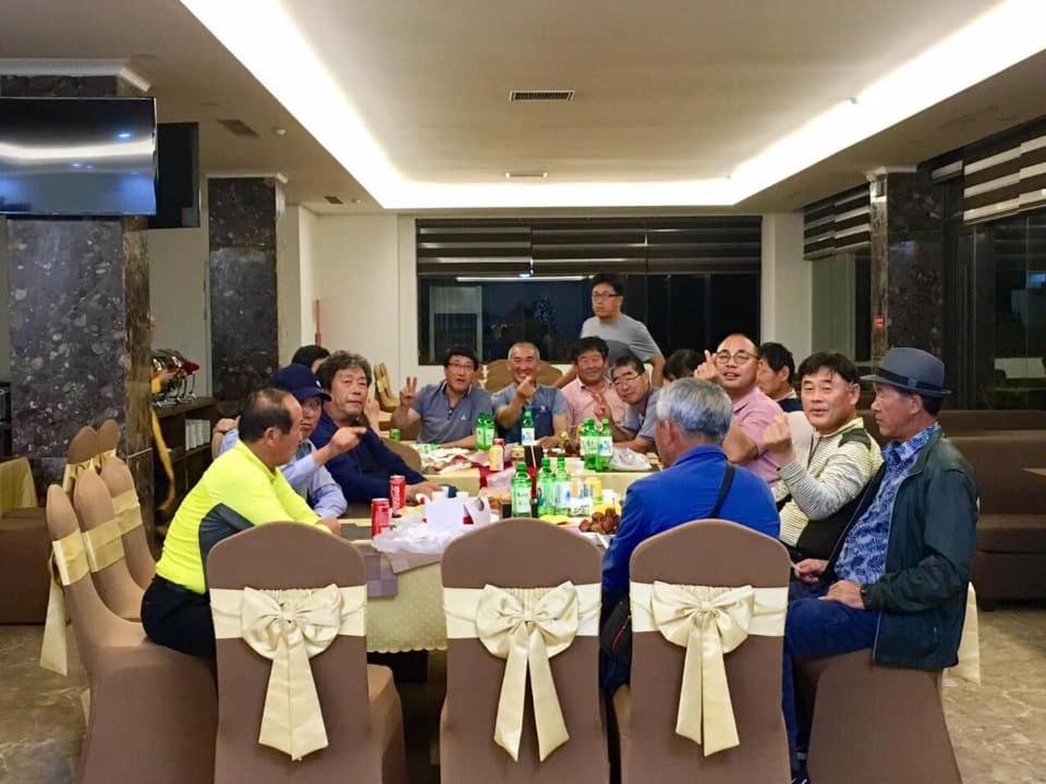Sun Bay Tuan Chau Hotel ฮาลอง ภายนอก รูปภาพ